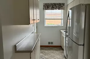 1743 Ardleigh Rd, Columbus, OH 43221 - Photo 7