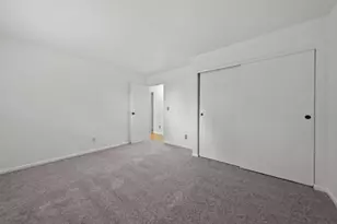 5137 Holbrook Dr, Columbus, OH 43232 - Photo 15