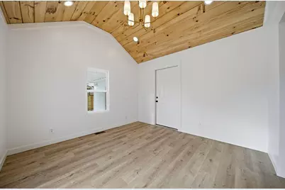 1303 S Ohio Avenue, Columbus, OH 43206 - Photo 9