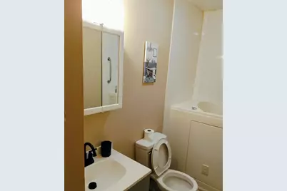 415 Florence Street, Washington Court House, OH 43160 - Photo 9