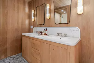 186 E Sycamore St, Columbus, OH 43206 - Photo 25