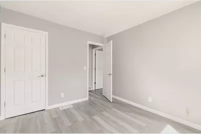 1865 Willoway Circle N, Columbus, OH 43220 - Photo 15