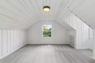 228 S Ashburton Rd, Columbus, OH 43213 - Photo 13