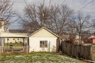 619 E Main St, Lancaster, OH 43130 - Photo 3