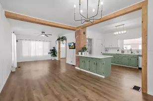 424 N Pearl St, Crestline, OH 44827 - Photo 9