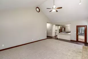 1210 Whispering Meadow Ct, New Albany, OH 43054 - Photo 19