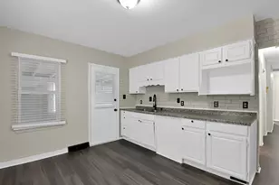 849 Ruby Ave, Columbus, OH 43227 - Photo 3