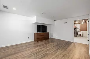 2001 Sawbury Blvd, Columbus, OH 43235 - Photo 27