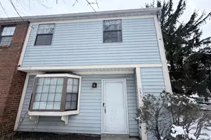 955 Cross Country Dr, Columbus, OH 43235 - Photo 1