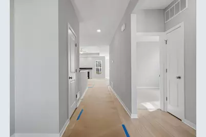 277 Olympic Loop, Commercial Point, OH 43116 - Photo 3