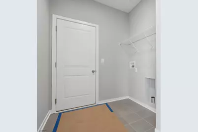 277 Olympic Loop, Commercial Point, OH 43116 - Photo 5