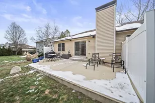 8228 Kingsley Dr, Reynoldsburg, OH 43068 - Photo 89