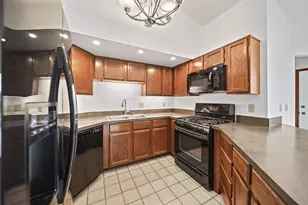 8228 Kingsley Dr, Reynoldsburg, OH 43068 - Photo 13