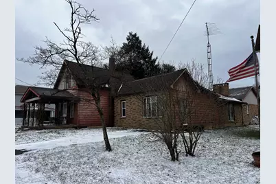 102 Cedar Street S, Danville, OH 43014 - Photo 3