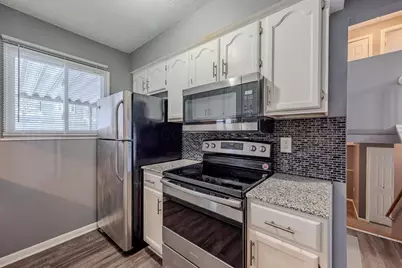 2706 Maywood Road, Columbus, OH 43232 - Photo 11