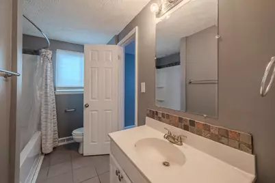 2706 Maywood Road, Columbus, OH 43232 - Photo 21