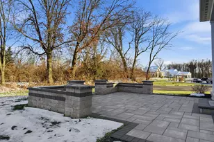 8025 Genova Dr, Galena, OH 43021 - Photo 79