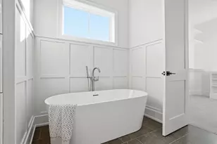 8025 Genova Dr, Galena, OH 43021 - Photo 35