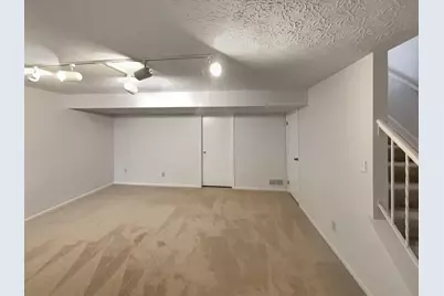 1947 Rockdale Drive #33, Columbus, OH 43229 - Photo 17