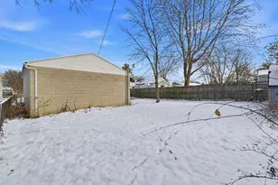 445 Basswood Rd, Columbus, OH 43207 - Photo 25