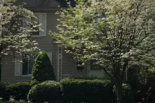 370 Cypress Ave, Akron, OH 44301 - Photo 1