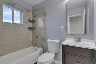 1945 Riverdale Rd, Columbus, OH 43232 - Photo 13