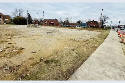 2299 Cleveland Avenue, Columbus, OH 43211 - Photo 5