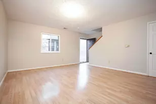 3246 Summerdale Ln, Columbus, OH 43221 - Photo 5