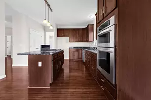 6146 Ravenhill Rd, Hilliard, OH 43026 - Photo 15