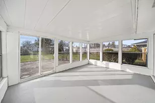 1585 Peace Pl, Columbus, OH 43209 - Photo 31