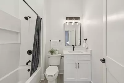 92 E Innis Avenue, Columbus, OH 43207 - Photo 31