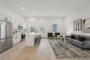 92 E Innis Ave, Columbus, OH 43207 - Photo 9