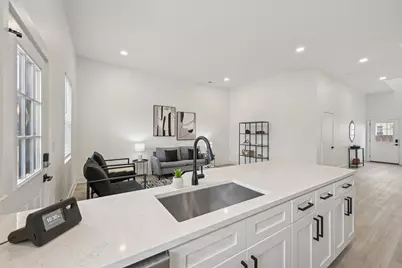 92 E Innis Avenue, Columbus, OH 43207 - Photo 15