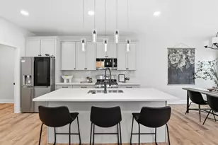 2618 Clybourne Rd, Columbus, OH 43231 - Photo 17