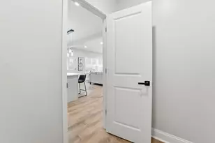 2618 Clybourne Rd, Columbus, OH 43231 - Photo 25