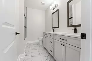 2618 Clybourne Rd, Columbus, OH 43231 - Photo 39