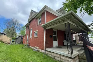 213 Coshocton Ave, Mount Vernon, OH 43050 - Photo 1