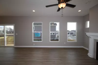 301 Reign Way, Pataskala, OH 43062 - Photo 9