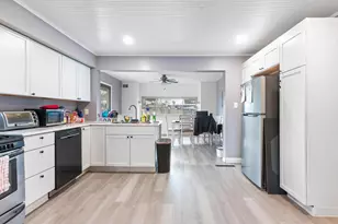 4649 Dundee Ave, Columbus, OH 43227 - Photo 15