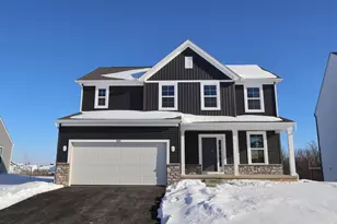 305 Olympic Loop, Commercial Point, OH 43116 - Photo 1