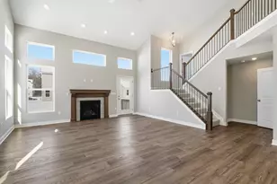 284 Olympic Loop, Commercial Point, OH 43116 - Photo 11