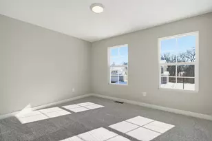 284 Olympic Loop, Commercial Point, OH 43116 - Photo 33