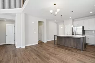 284 Olympic Loop, Commercial Point, OH 43116 - Photo 9