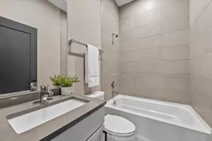 122 S Ohio Ave, Columbus, OH 43205 - Photo 21