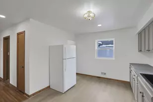 405 Watt St, Circleville, OH 43113 - Photo 9