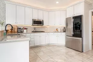 9800 Malibu Ct, Plain City, OH 43064 - Photo 13