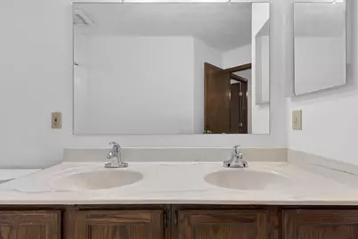 8675 Kingsley Drive, Reynoldsburg, OH 43068 - Photo 39