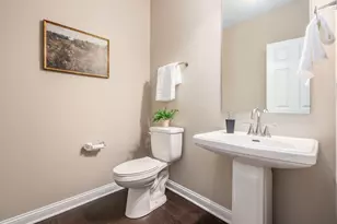 3020 Boston Ridge Dr, Columbus, OH 43219 - Photo 13