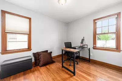 230 E Royal Forest Boulevard, Columbus, OH 43214 - Photo 17