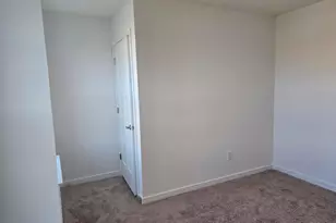 2693 Meigs Dr, Columbus, OH 43207 - Photo 13